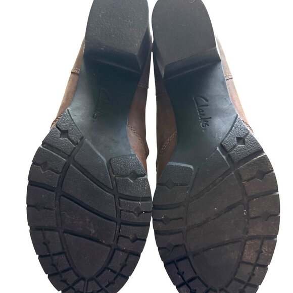 Clark’s Mission Alfa Brown Ankle Boots Faux Leather Double Side Zippers Size 9 - Picture 6 of 7